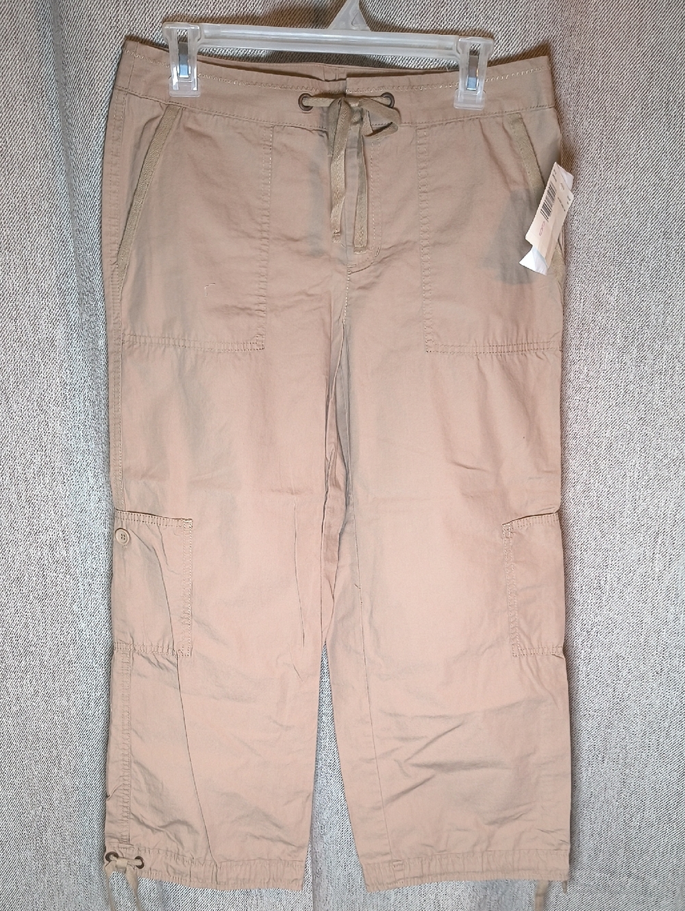 Liz Claiborne Tan Label Top with Beige Accent